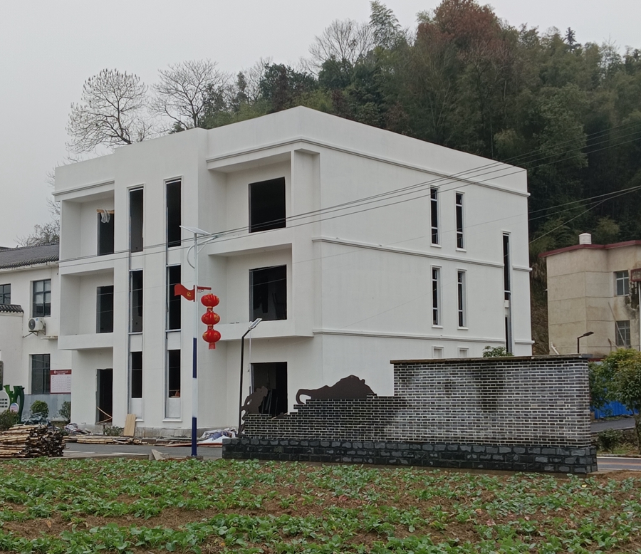 輕鋼別墅的窗戶(hù)用什么規(guī)格的好？(圖2)