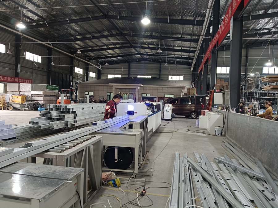 睿捷輕鋼別墅龍骨生產基地